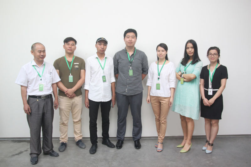 譽巢裝飾團(tuán)隊